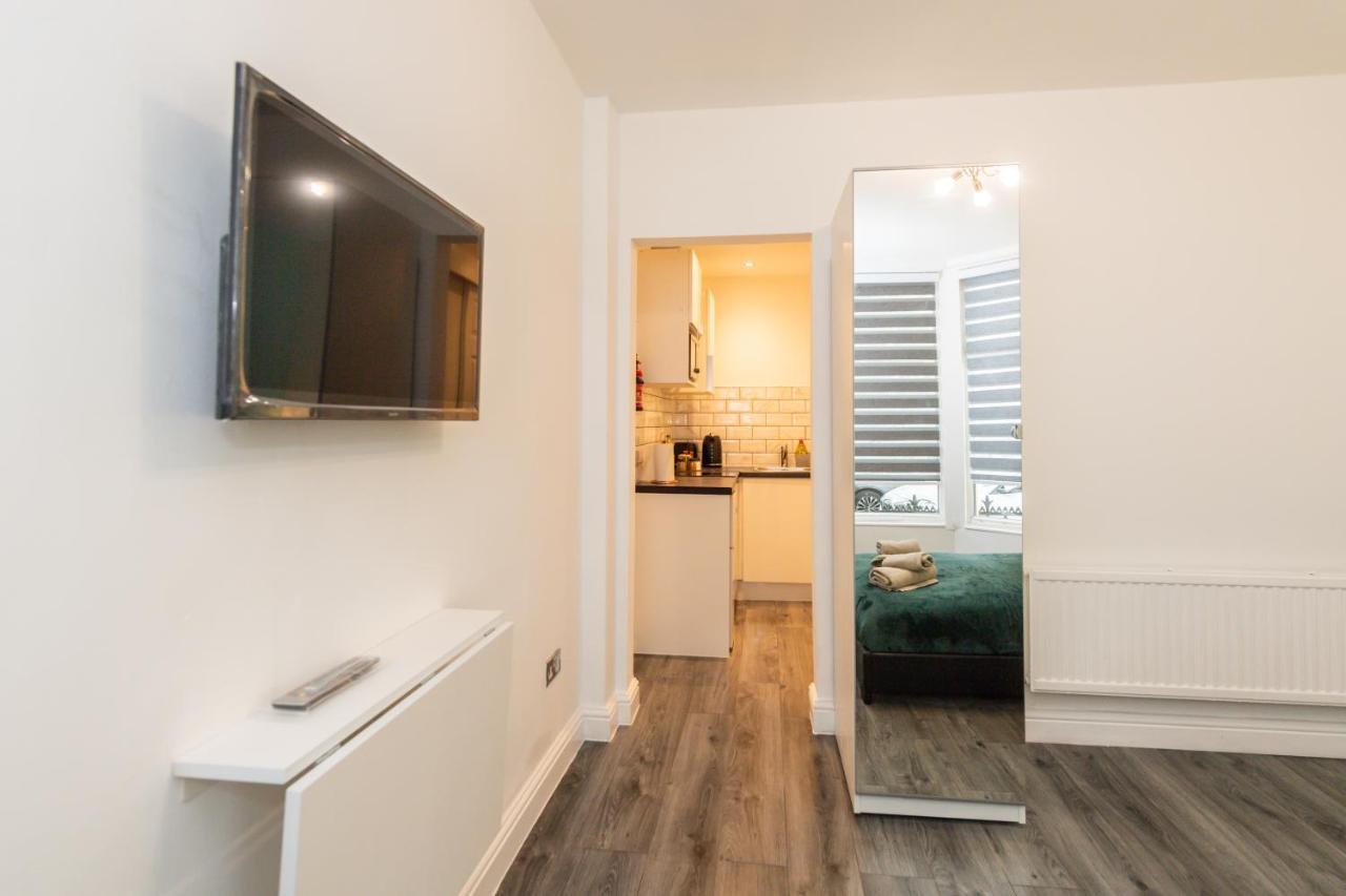 Five Seasons Liverpool City - Modern Studios Near Anfield Экстерьер фото