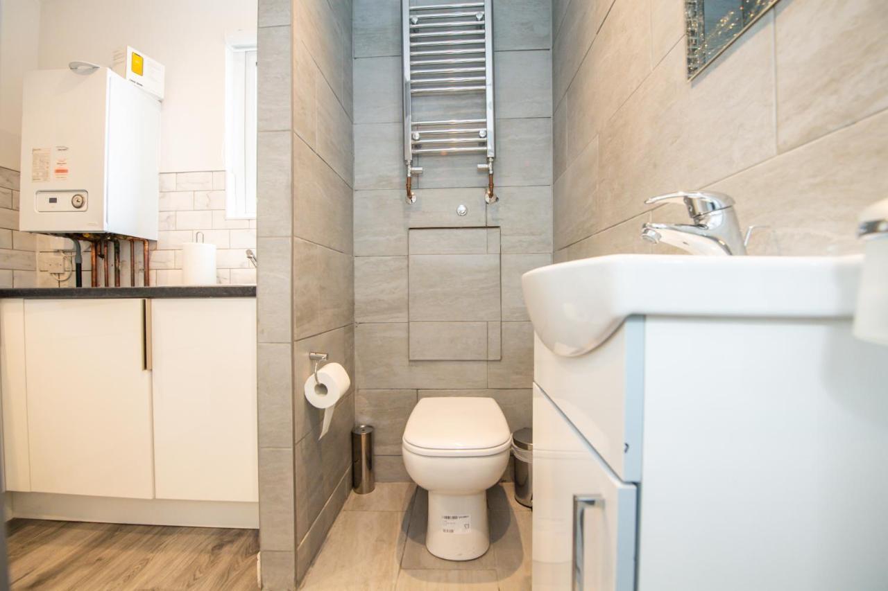Five Seasons Liverpool City - Modern Studios Near Anfield Экстерьер фото
