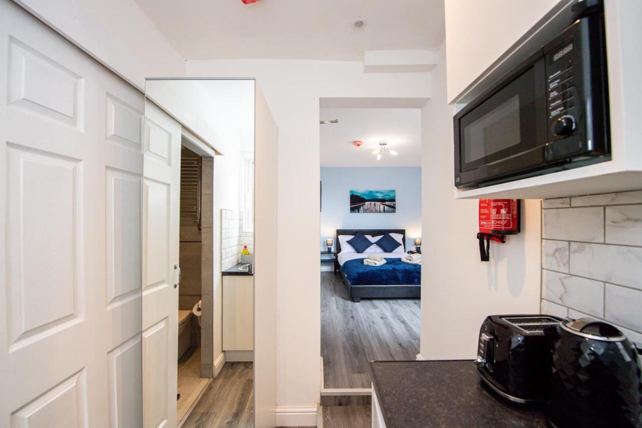 Five Seasons Liverpool City - Modern Studios Near Anfield Экстерьер фото