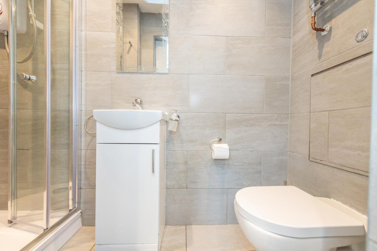 Five Seasons Liverpool City - Modern Studios Near Anfield Экстерьер фото